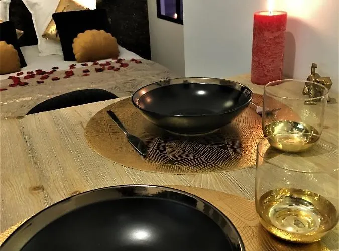 Opera Suite&spa Apartment Nantes